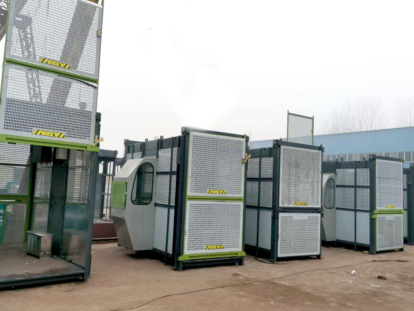 變頻施工電梯 變頻施工電梯